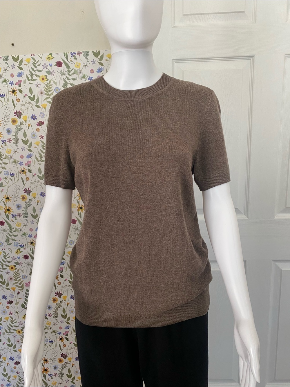 Arach&Cloz WMN’s Wool Blend Short Sleeve Crew Neck Top Size Medium